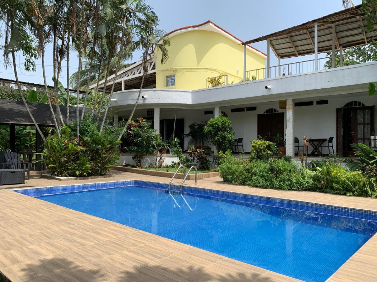 Gaïa's Garden Bed&Breakfast Abidjan Buitenkant foto